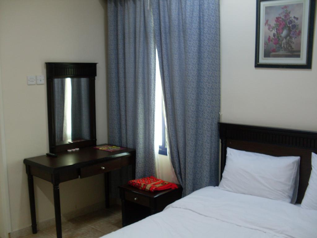 Al Jumhour Hotel Apartments Sur Quarto foto